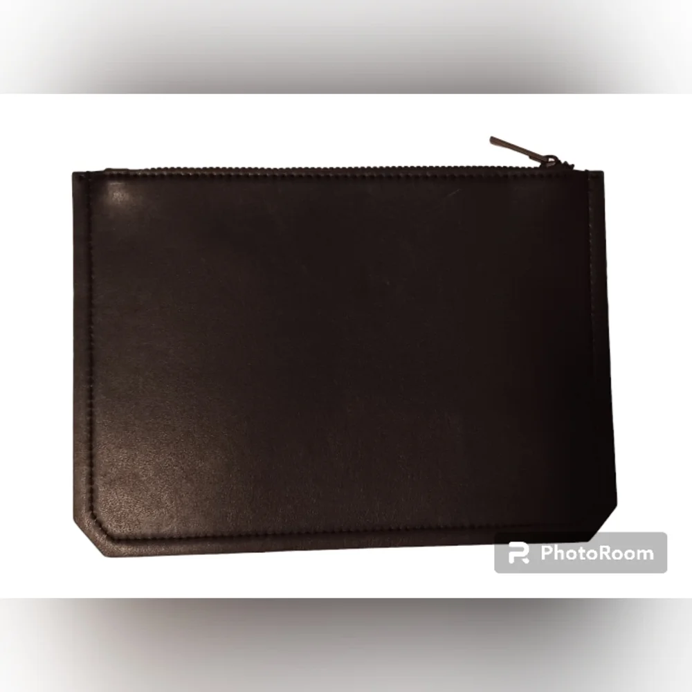 Yves Saint Laurent Beaute Bag Cosmetic Pouch Black 🌟 host pick 🌟